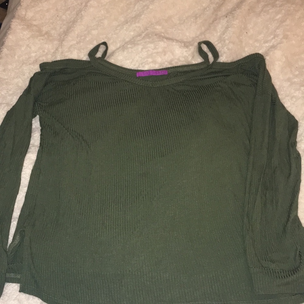 Cold shoulder shirt